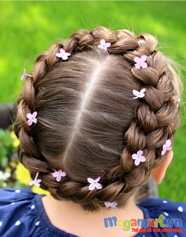 25 kiểu tết tóc siêu xinh đẹp cho con gái -Hoặc điểm chút bông hoa cho thêm phần xinh đẹp nhé các cô gái
