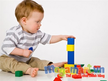 8 mẹo hay lựa chọn đồ chơi cho trẻ độ tuổi tập đi 3
