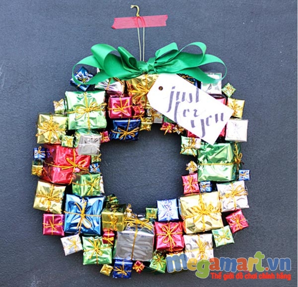 9 cách làm vòng hoa giáng sinh đẹp và dễ làm cho bé 5