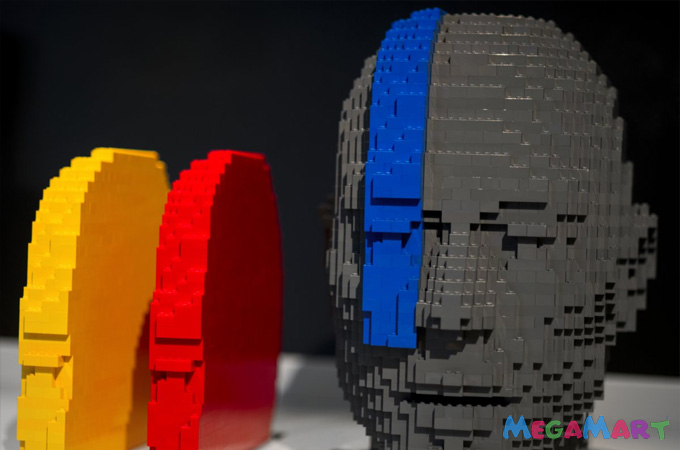 Trẻ em là một trong những fan hâm mộ lớn nhất của anh