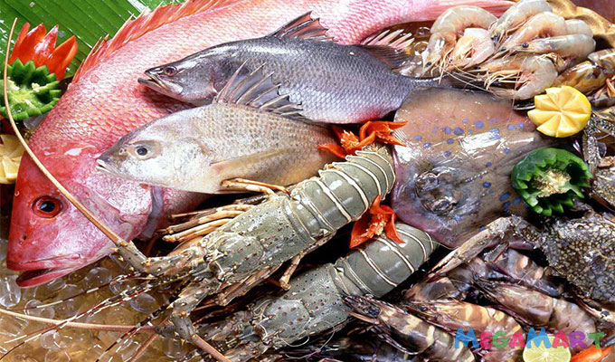 Các loại hải sản, thịt bò, rau lá xanh đậm, các loại hạt,... là những thực phẩm chứa nhiều kẽm