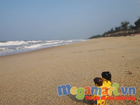 Lego cũng xuất hiện bên những bãi biển nổi tiếng