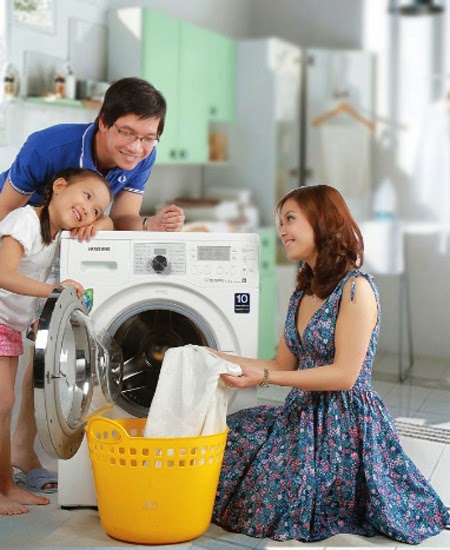Giúp mẹ giặt vừa vui vừa học nhiều kĩ năng bổ ích
