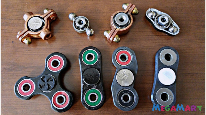 Đồ chơi mới Hand Spinner hay con quay Fidget Spinner là gì? - Hand Spinner là trào lưu phổ biến không chỉ với trẻ em mà còn với người lớn