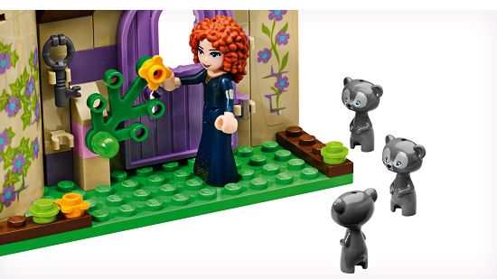 Đồ chơi Lego Disney Princess 41051 - Trò chơi của Merida giúp bé học tập thêm nhiều kỹ năng và vui chơi cùng bạn bè