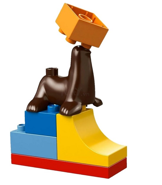 Hình ảnh chú hải cẩu trong bộ Lego Duplo 10503 - Buổi Trình Diễn Xiếc