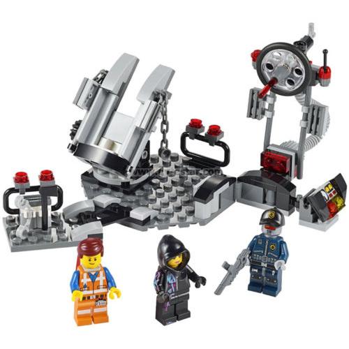 Bộ xếp hình Lego Movie 70801 - Phòng Nóng Chảy mang đến cho bé nhiệm vụ thú vị