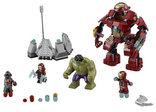 Các siêu anh hùng trong bộ Lego