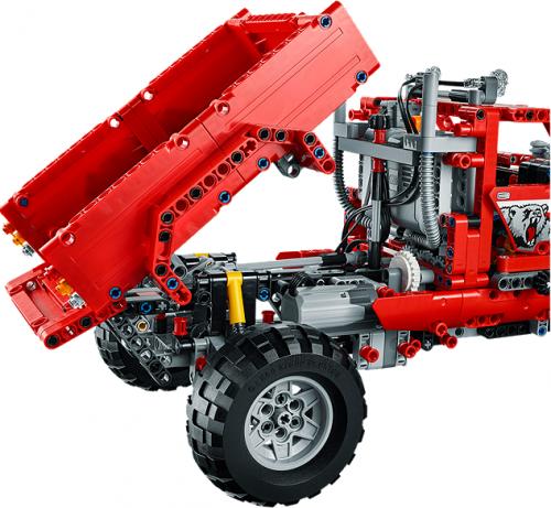 Hình ảnh toàn bộ chiếc xe Technic 42029 - Xe tải đặc chế