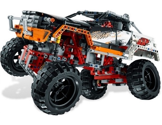 Hình ảnh chiếc xe địa hình Lego Technic 9398 - Siêu Xe Địa Hình