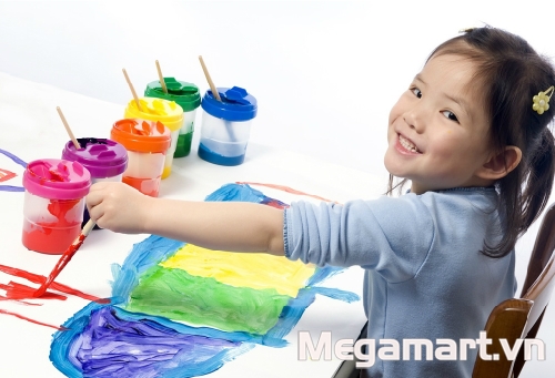 Bố mẹ hãy để con được thỏa sức tự ý sáng tạo và khám phá