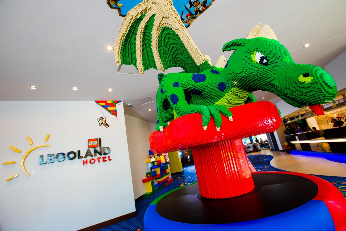 Tham quan khách sạn Lego cực thu hút giới trẻ tại Mỹ 5