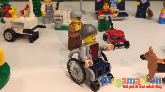10 công ty đồ chơi trẻ em uy tín nhất trên thế giới - Với hàng chục dòng sản phẩm khác nhau Lego đáp ứng được cho cả bé trai và gái