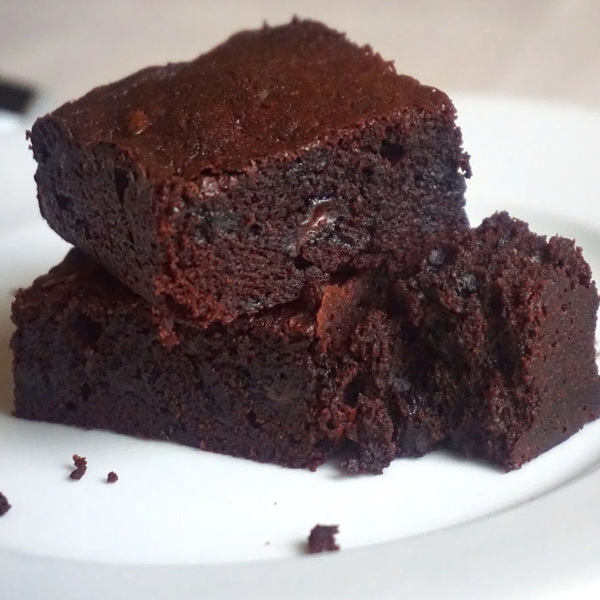 cách làm brownie bằng lò vi sóng 3 cách làm brownie bằng lò vi sóng Cách làm brownie bằng lò vi sóng dễ đến không tưởng cach lam brownie bang lo vi song de den khong tuong 3