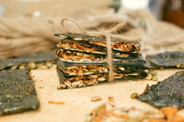 snack rong biển kẹp hạt