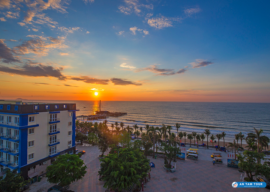 Bãi biển Hải Tiến