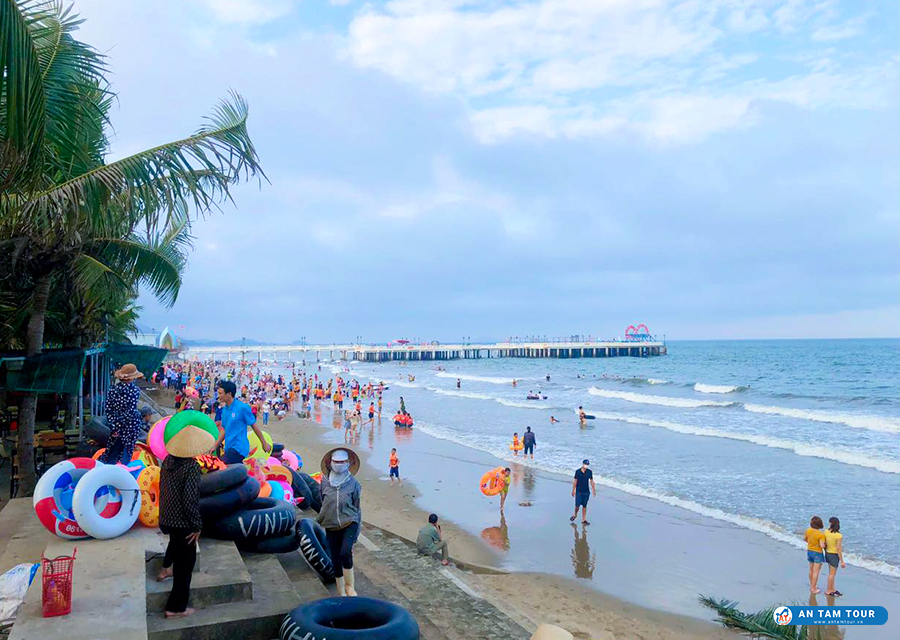 Bãi biển Hải Tiến