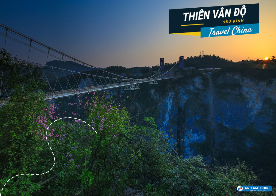 Cầu kính Thiên Vân Độ