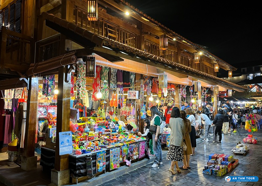 Chợ đêm Mộc Châu