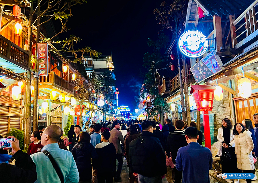 Chợ đêm Mộc Châu