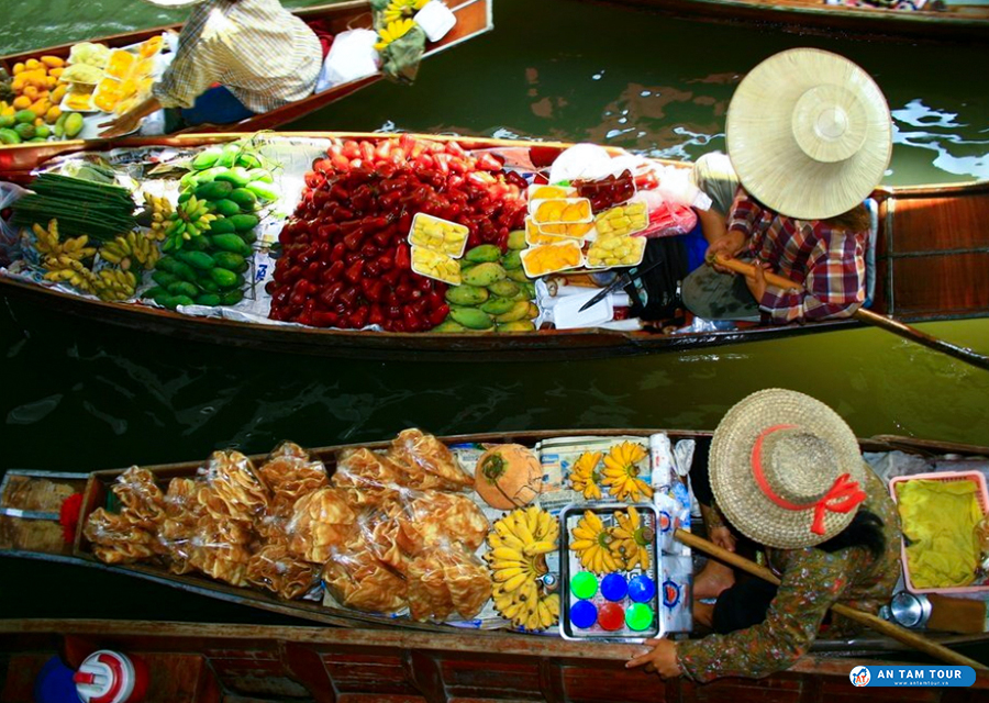 Chợ nổi Cà Mau
