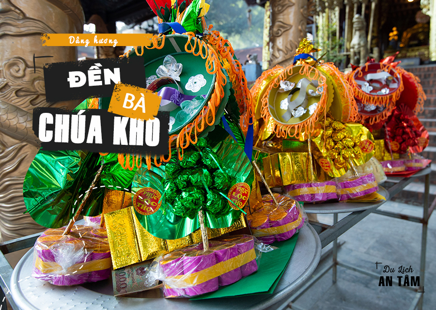 Mâm lễ dâng lên Đền Bà Chúa Kho