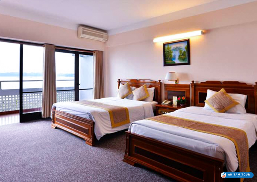 Khách sạn Công Đoàn Thiên Cầm