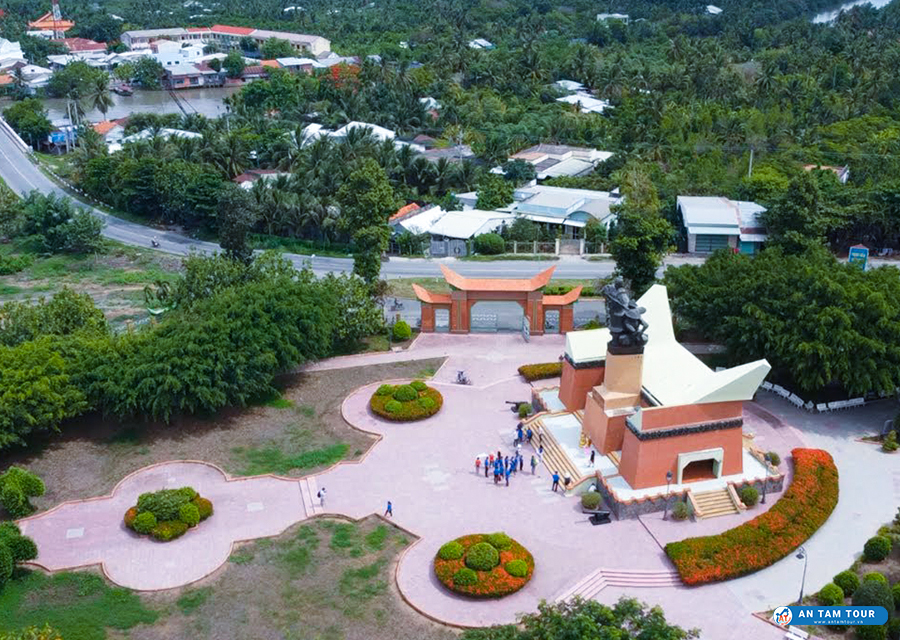 Rạch Gầm Xoài Mút