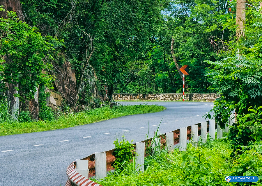 Suối Tiên Núi Dinh