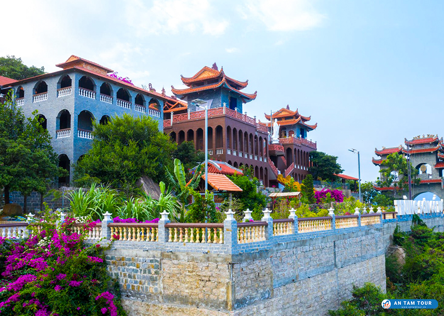 Trùng Sơn Cổ Tự