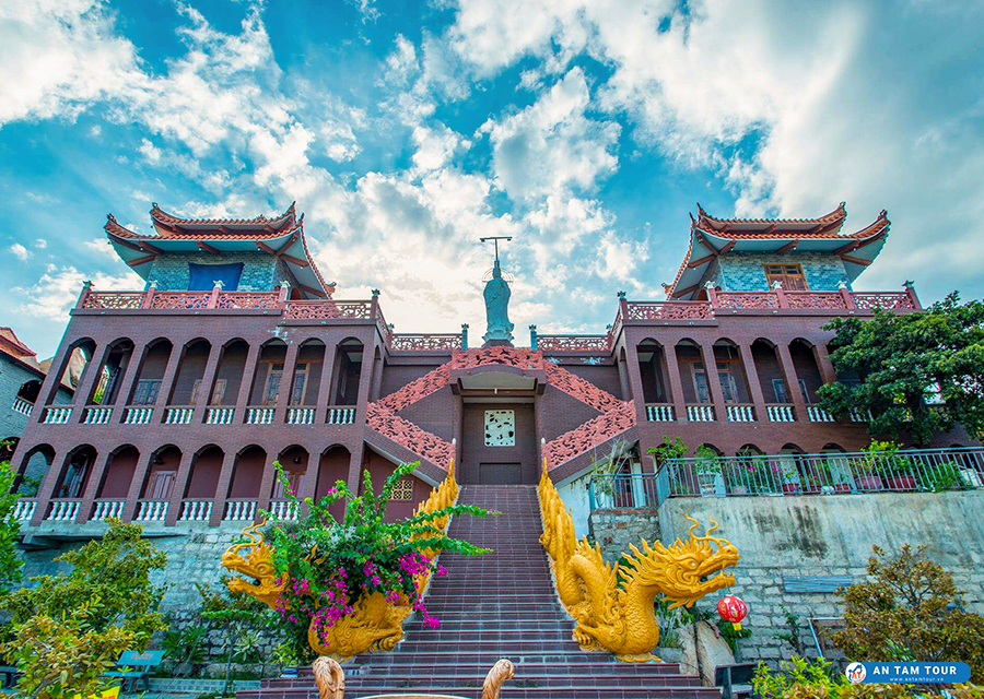 Trùng Sơn Cổ Tự