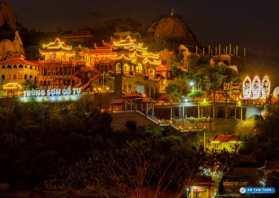 Trùng Sơn Cổ Tự