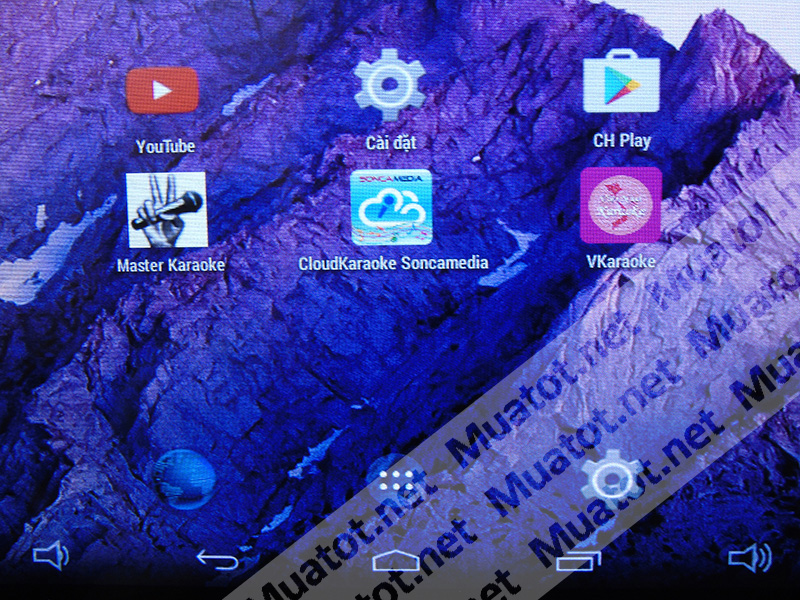 Loa kéo có màn hình cảm ứng Bose KT-8815