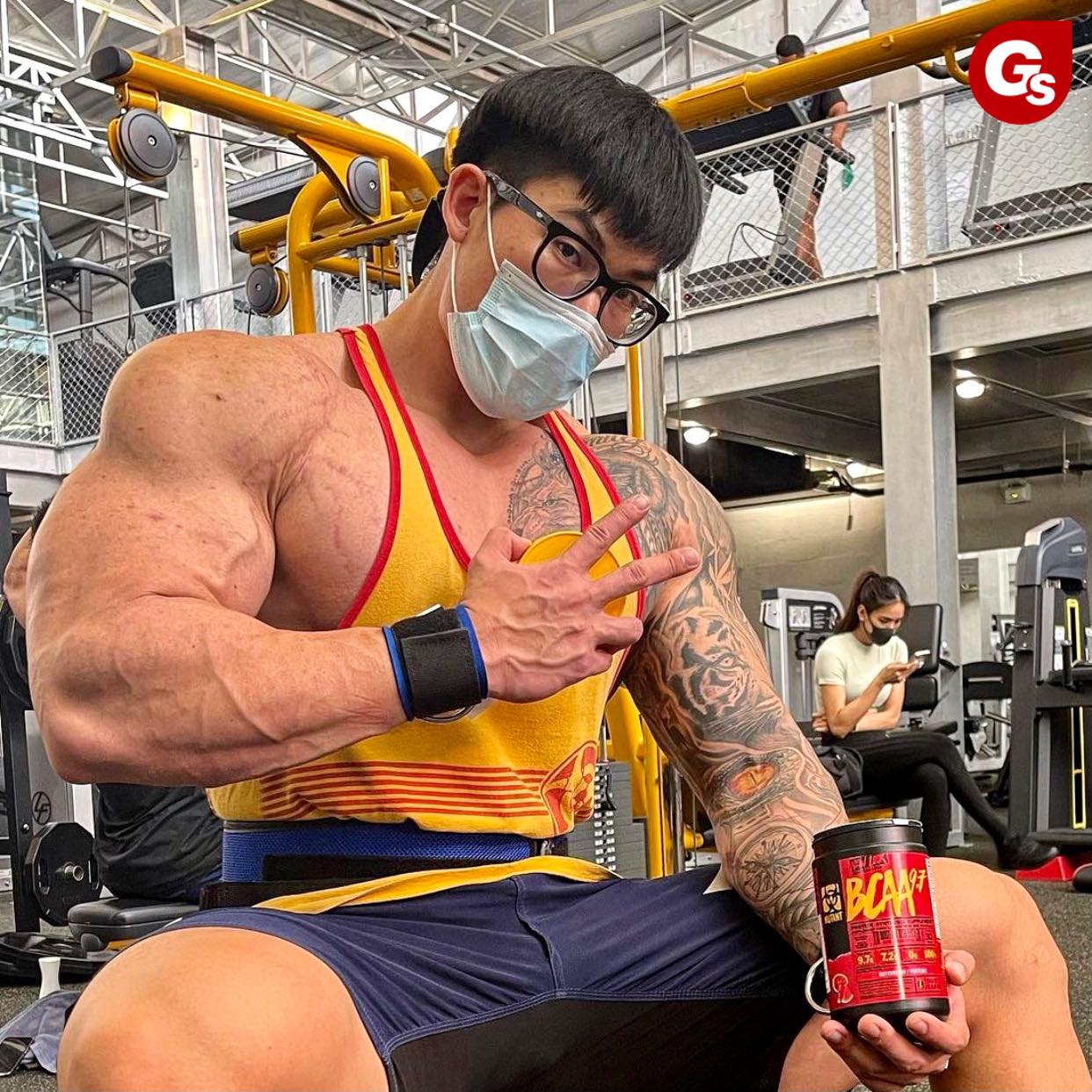 ai-nen-bo-sung-axit-amin-thiet-yeu