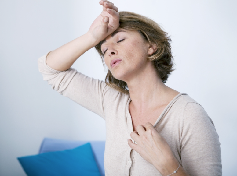 dhea-giup-giam-trieu-chung-tien-man-kinh