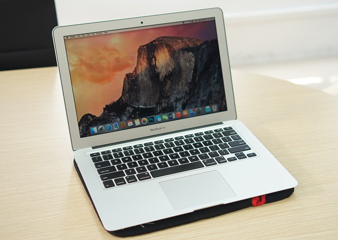 Hình ảnh chiếc Macbook 2015