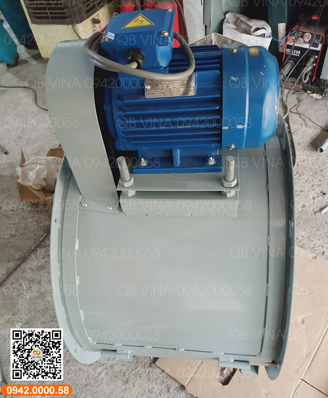 quạt hút bụi phòng sơn công nghiệp