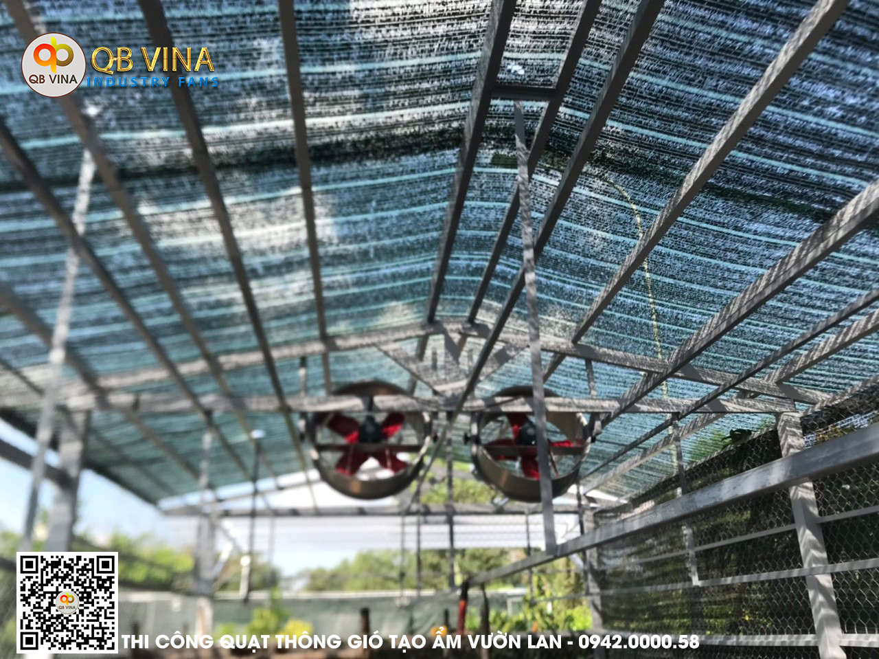 quạt thông gió tạo ẩm cho vườn lan