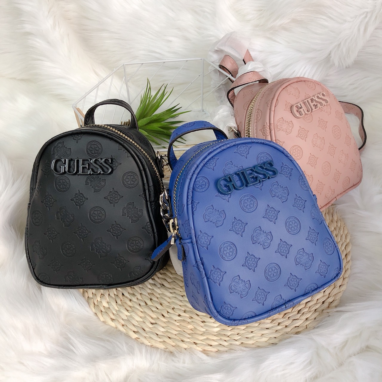 Túi Guess ovan mini logo to - G006