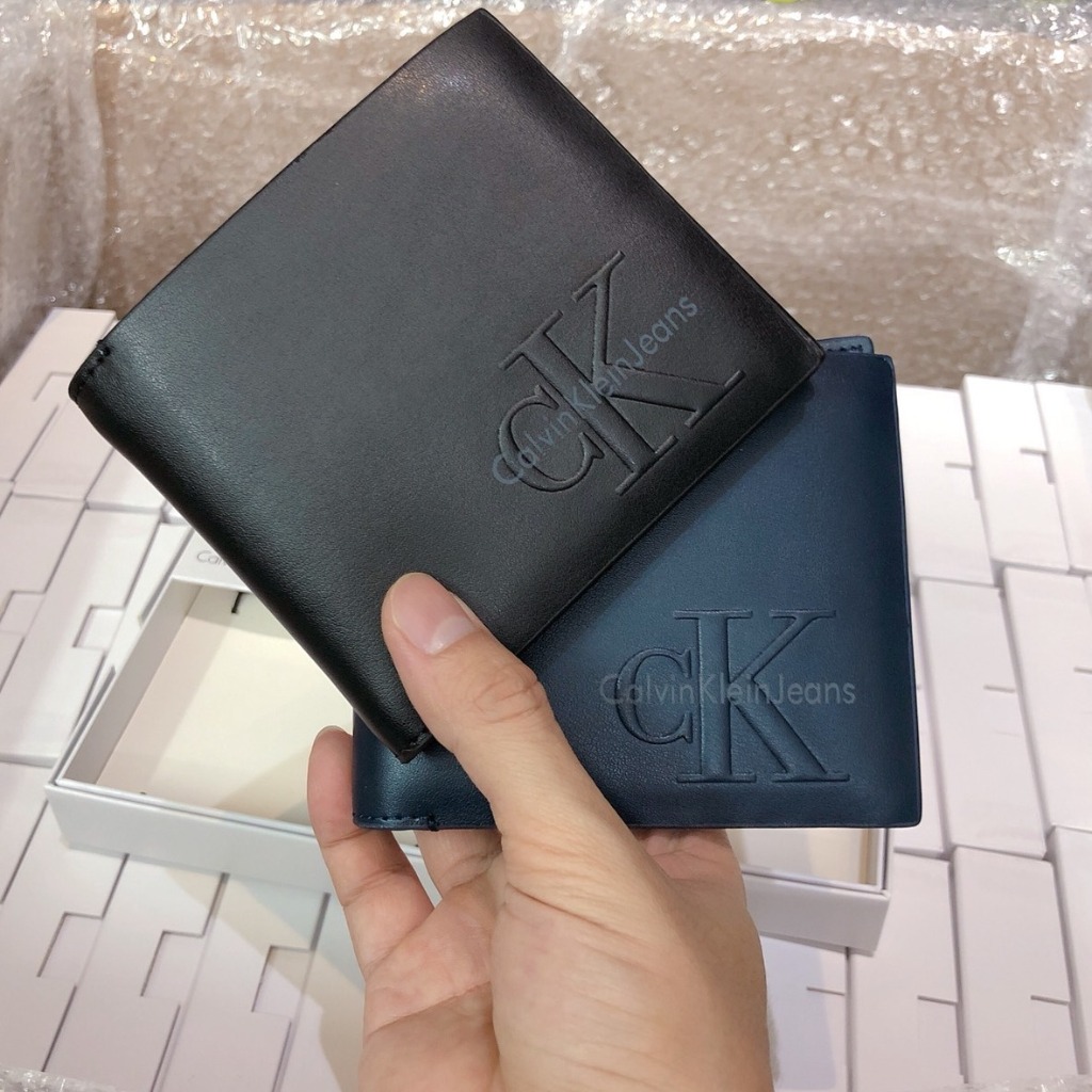 Ví ngắn Calvin klein