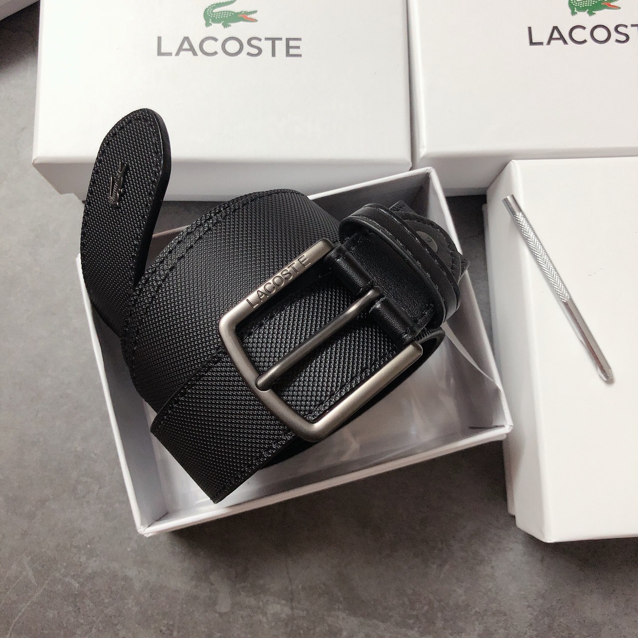 Nịt Lacoste khóa gài vuông - NN171