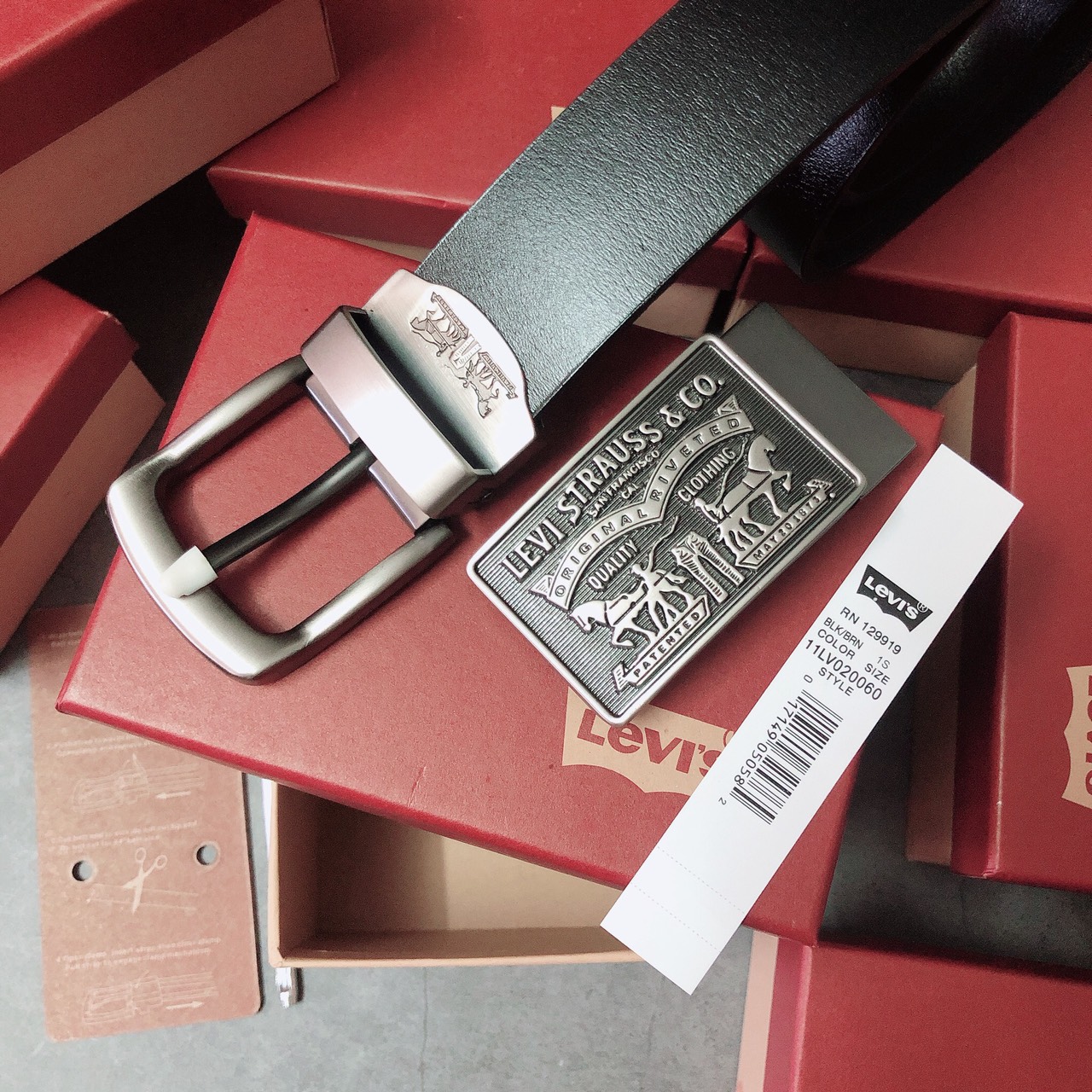 Nịt Levis 2 khóa gài + vuông logo dây - NN207