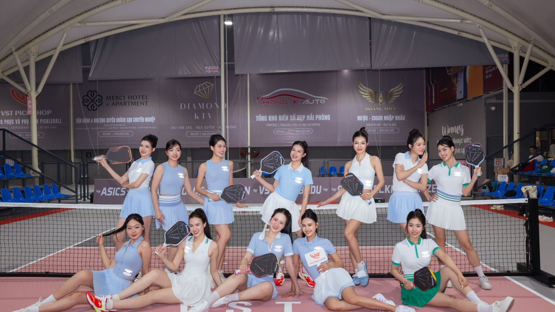 Dụng cụ chơi Pickleball