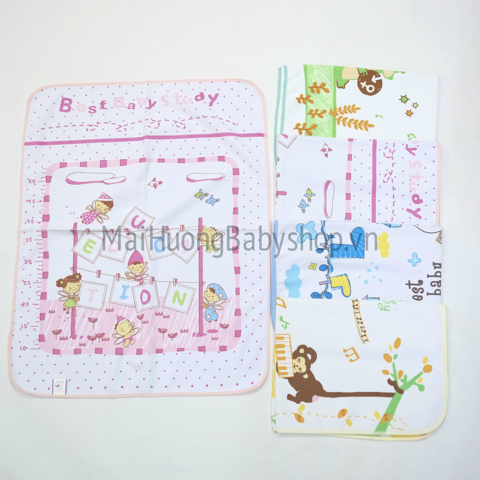 Lót chống thấm đo chiều cao Best baby