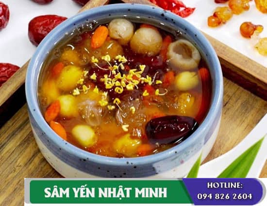 món chè yến nho đen nhân sâm