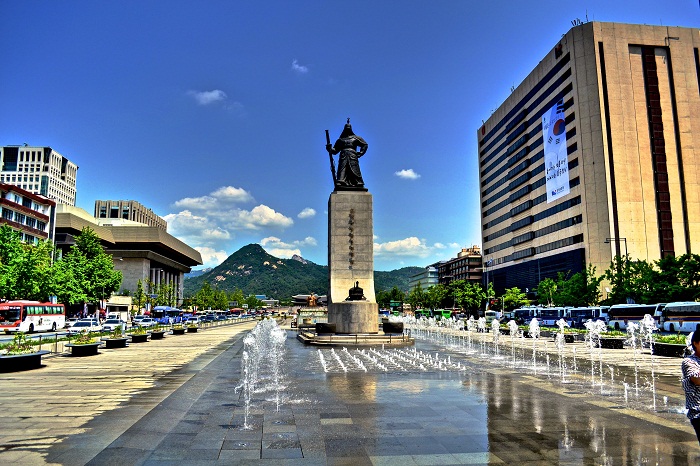 Kết quả hình ảnh cho dòng suối cheonggyecheon