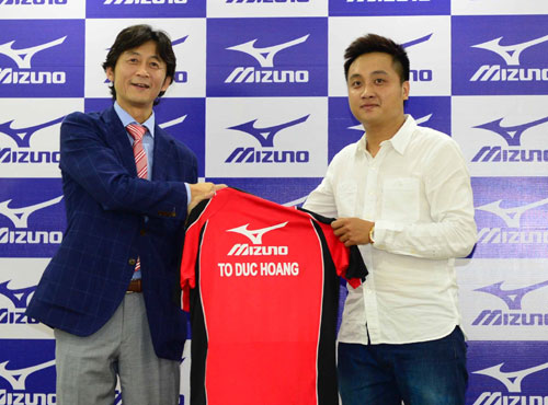 Mizuno tài trợ độc quyền cho VĐV Tô Đức Hoàng
