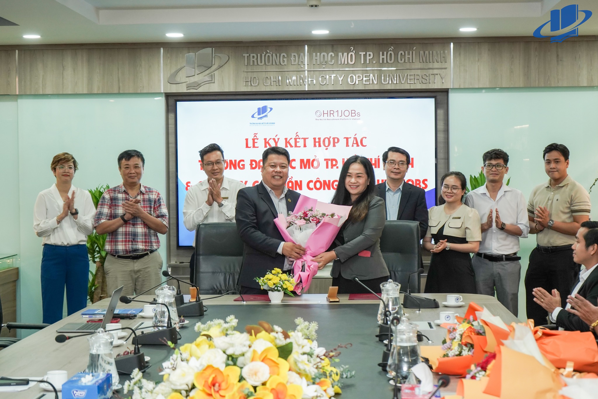 Trường Đại học Mở TP.HCM ký kết hợp tác mở rộng cơ hội thực tập cho sinh viên Quản trị Kinh doanh