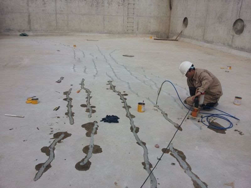 Nguyên nhân và cách khắc phục trần nhà bị nứt hiệu quả