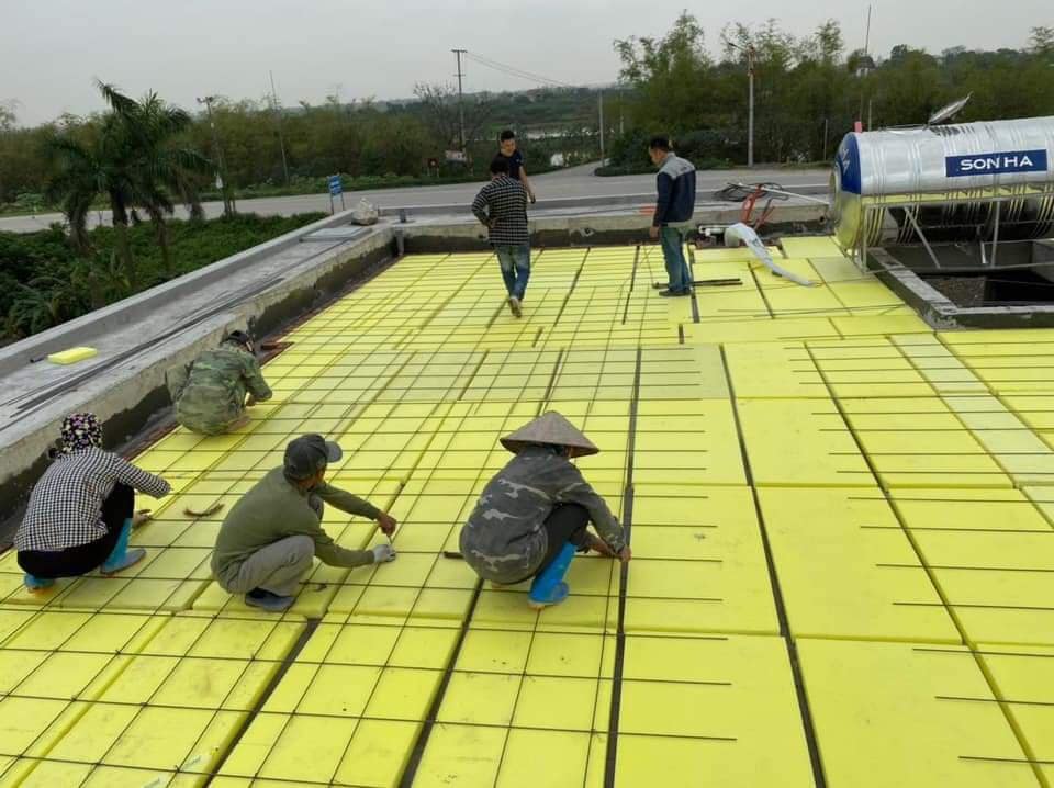 Chuẩn bị trước khi thi công xốp cách nhiệt